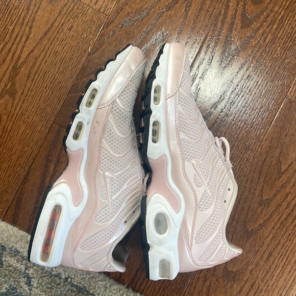 Nike sneakers - Picture 3 of 4